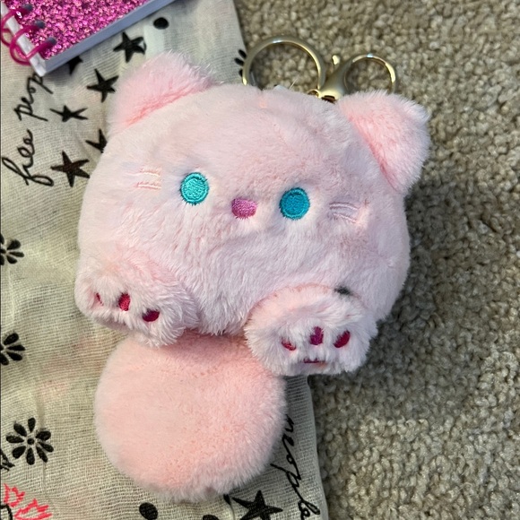 Free People Shopping Tote with Pink theme Goodies NEW - Picture 3 of 3